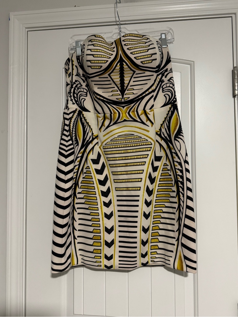 Boston Proper Strapless Geometric Print Dress in Black, White & Yellow